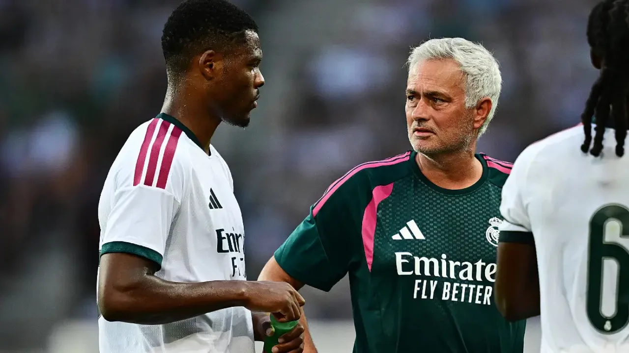 Mauvaise nouvelle pour José Mourinho et le Real : il est déjà blessé !