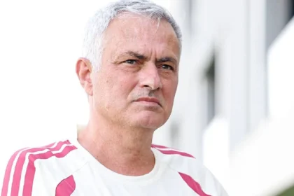 Saison 2026 - 2027 : Le Real Madrid intronise José Mourinho !