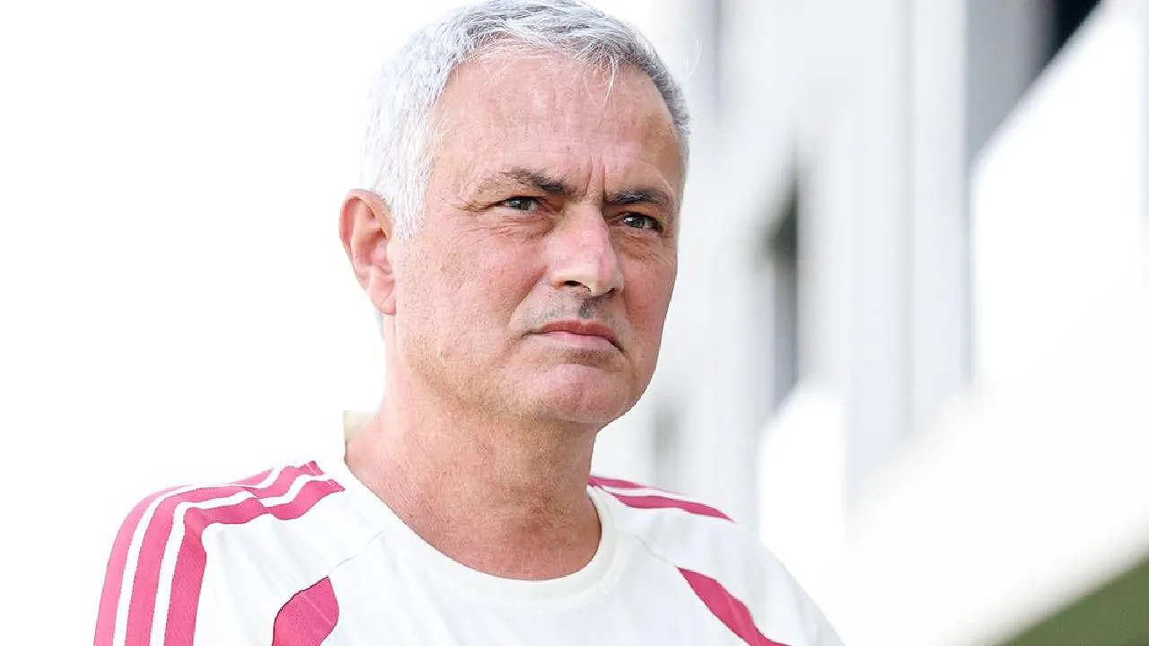 Saison 2026 - 2027 : Le Real Madrid intronise José Mourinho !