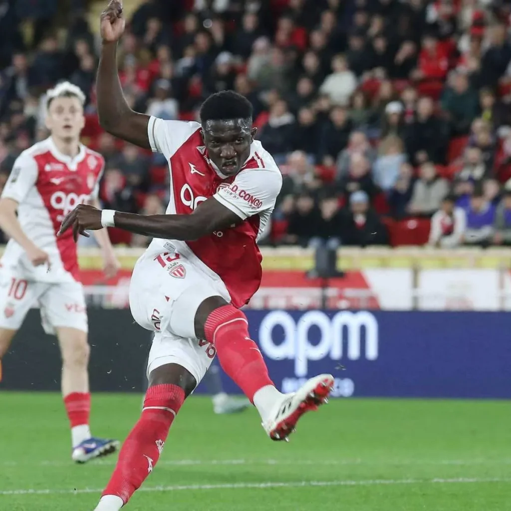 Lamine Camara : un autre club anglais entre dans la course